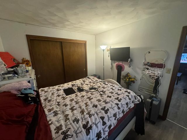 16 Assonet Blvd, Freetown, MA 02702
