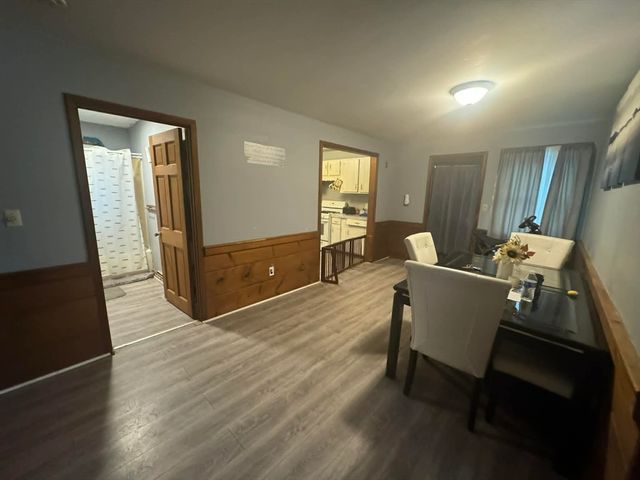 16 Assonet Blvd, Freetown, MA 02702