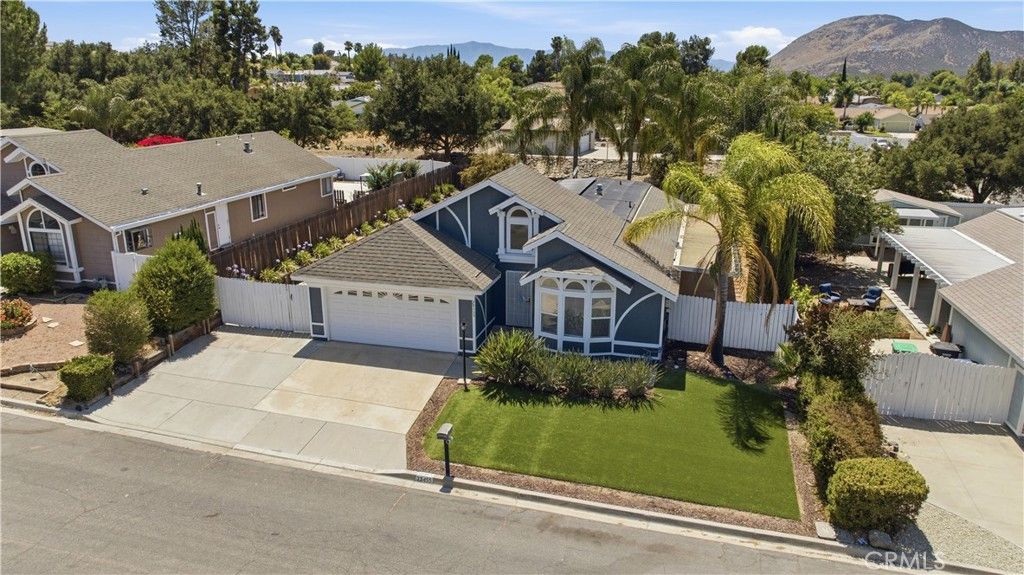 33455 Hidden Hollow Drive, Wildomar, CA 92595 — photo 5