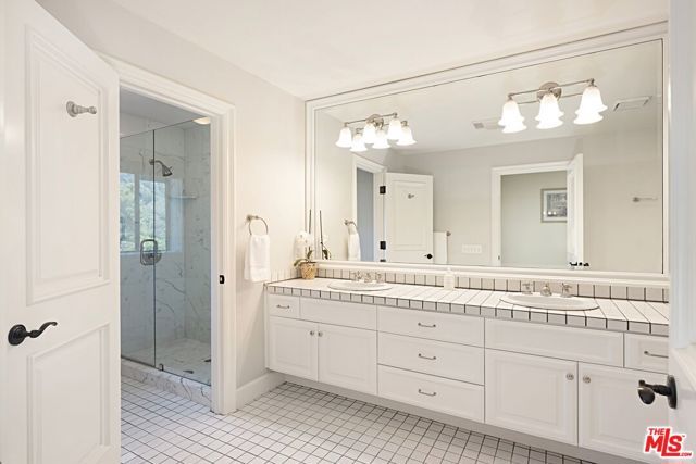 1476 Palisades Drive, Pacific Palisades (los Angeles), CA 90272