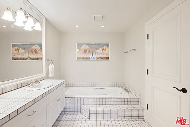1476 Palisades Drive, Pacific Palisades (los Angeles), CA 90272