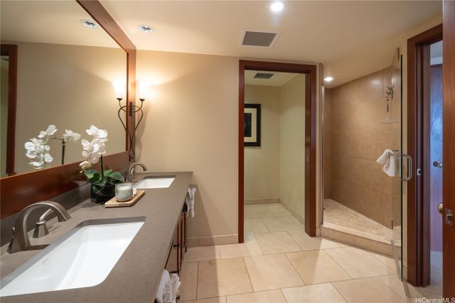 92-102 Waialii Place B310, Kapolei, HI 96707