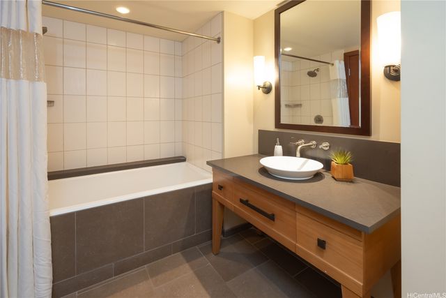 92-102 Waialii Place B310, Kapolei, HI 96707