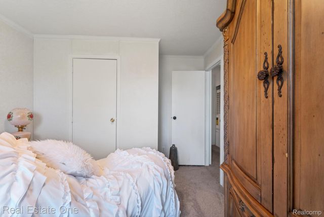 343 Bates Lane, Frenchtown Township, MI 48162