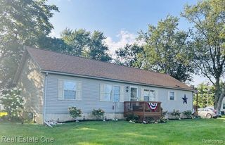 343 Bates Lane, Frenchtown Township, MI 48162