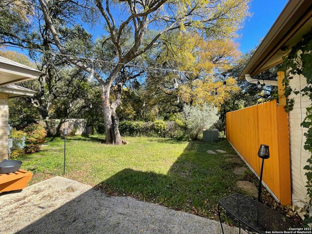 3718 HUNTERS CIR, San Antonio, TX 78230