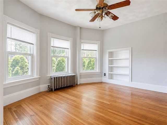 225 Hunts Avenue, Pawtucket, RI 02861
