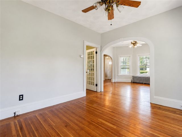 225 Hunts Avenue, Pawtucket, RI 02861