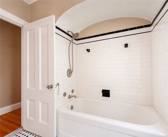 225 Hunts Avenue, Pawtucket, RI 02861