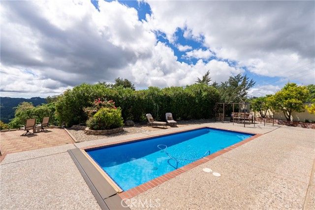 13305 Santa Ana, Atascadero, CA 93422