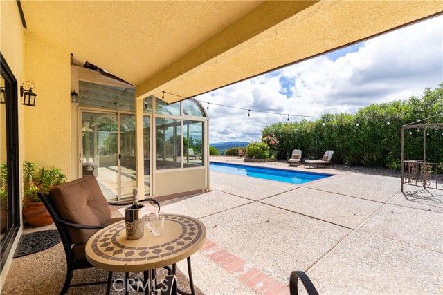 13305 Santa Ana, Atascadero, CA 93422