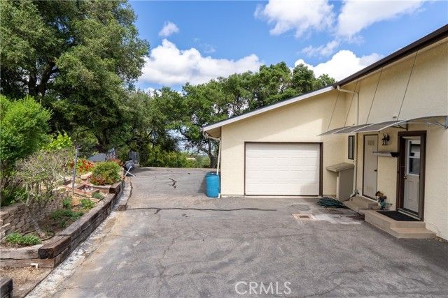 13305 Santa Ana, Atascadero, CA 93422