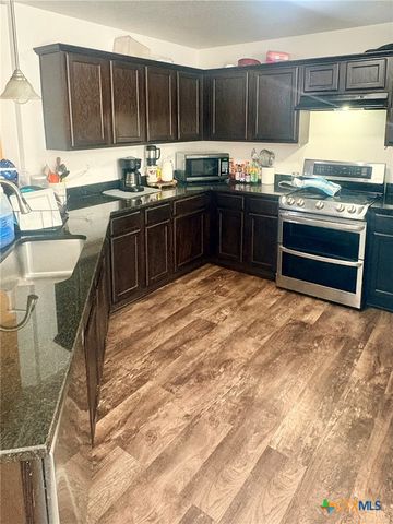 322 Hamilton Court, Belton, TX 76513