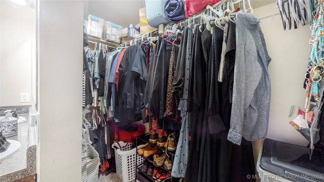 9248 S 254th East Avenue, Broken Arrow, OK 74014