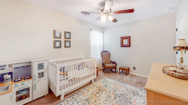 9248 S 254th East Avenue, Broken Arrow, OK 74014