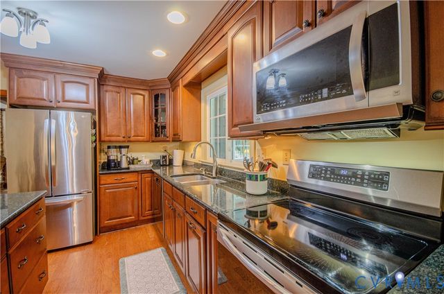12500 Musical Ln, Midlothian, VA 23113