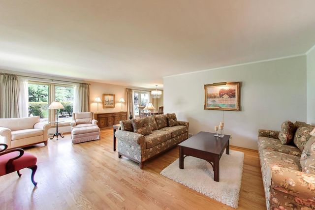 1012 Bonita Drive, Park Ridge, IL 60068