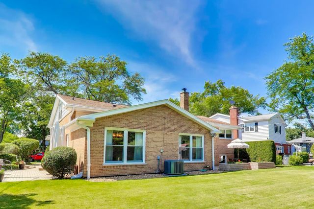 1012 Bonita Drive, Park Ridge, IL 60068