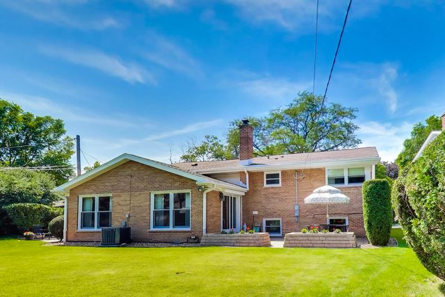 1012 Bonita Drive, Park Ridge, IL 60068