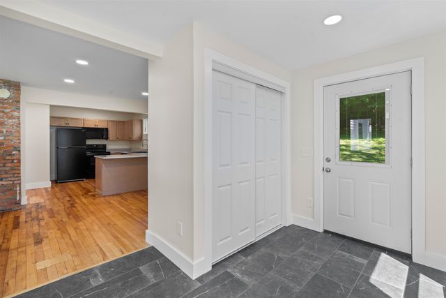 15 Sunset Avenue, Milton, VT 05468