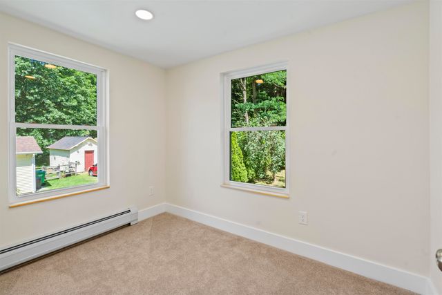 15 Sunset Avenue, Milton, VT 05468