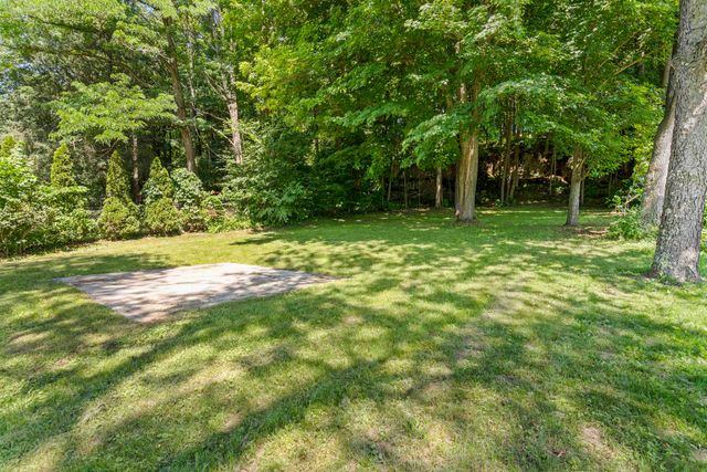 15 Sunset Avenue, Milton, VT 05468