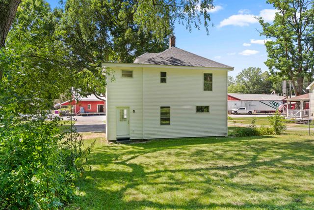 15 Sunset Avenue, Milton, VT 05468