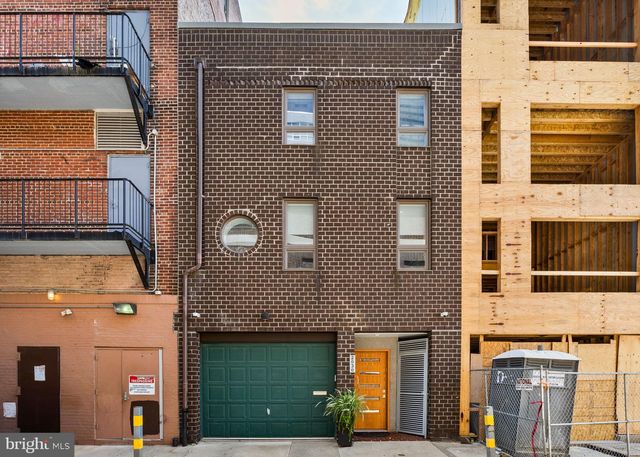 2030 RANSTEAD ST, Philadelphia, PA 19103