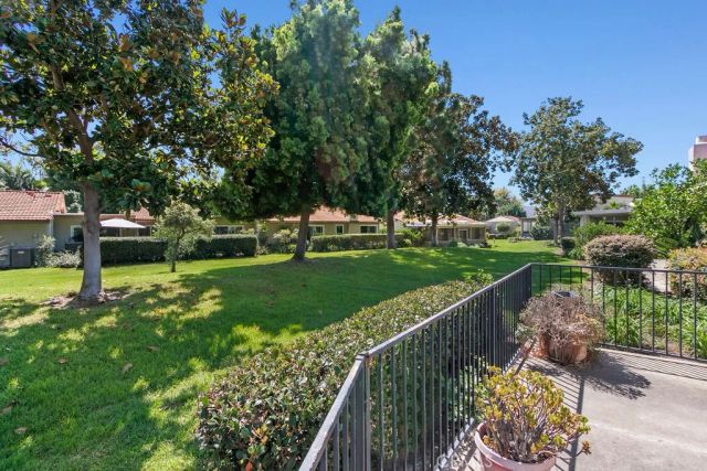 5543 Avenida Sosiega W A, Laguna Woods, CA 92637