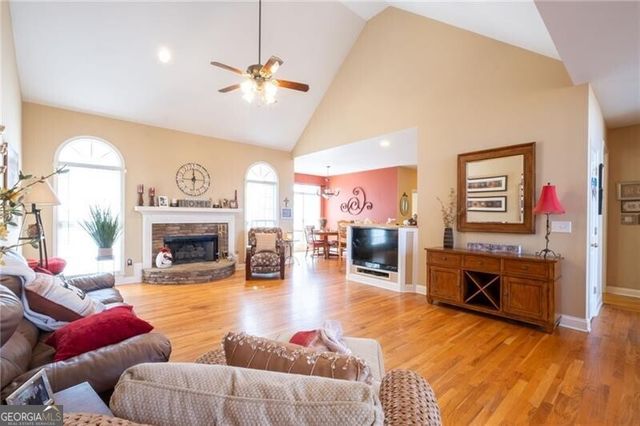 7655 Paces Lane, Gainesville, GA 30506