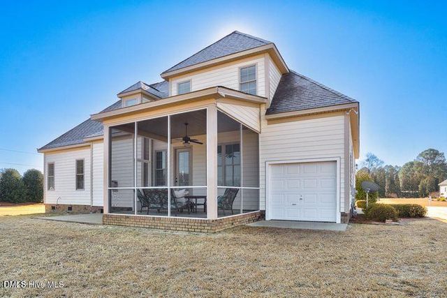 1030 Red Oak Hills Road, Nashville, NC 27856