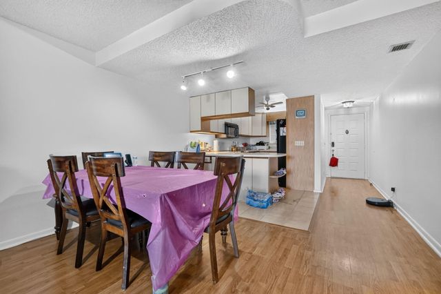 890 N Federal Highway 202, Lantana, FL 33462