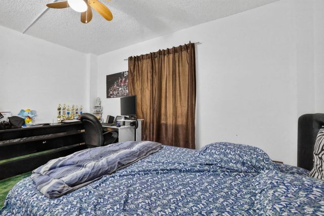 890 N Federal Highway 202, Lantana, FL 33462