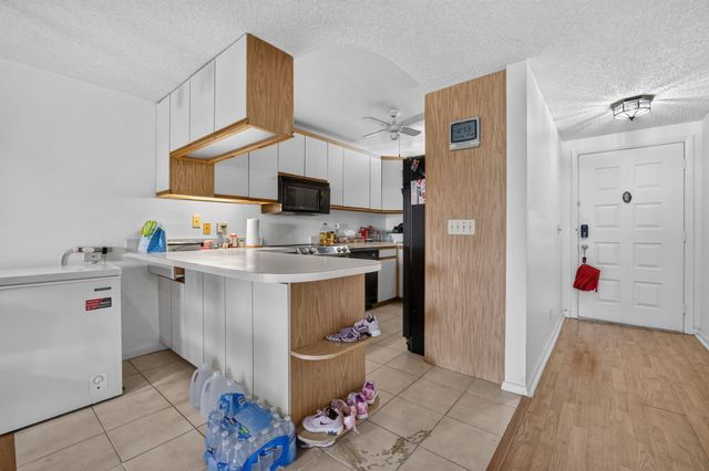 890 N Federal Highway 202, Lantana, FL 33462