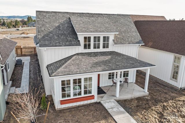 1580 Picotee Circle Wisteria, Moscow, ID 83843