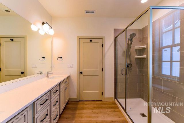 1580 Picotee Circle Wisteria, Moscow, ID 83843