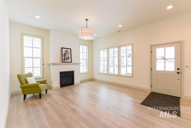 1580 Picotee Circle Wisteria, Moscow, ID 83843