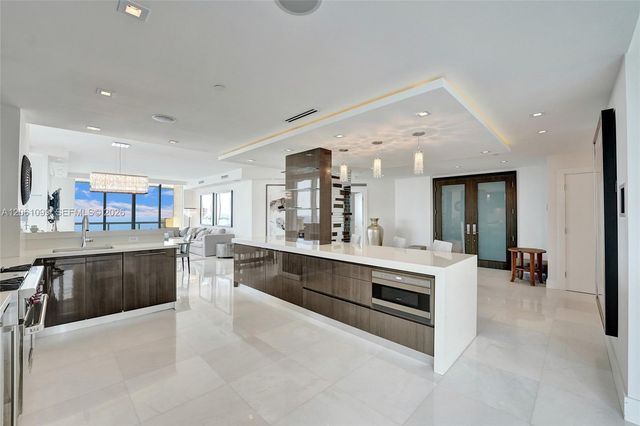 17875 Collins Ave 3201, Sunny Isles Beach, FL 33160