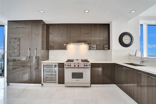 17875 Collins Ave 3201, Sunny Isles Beach, FL 33160