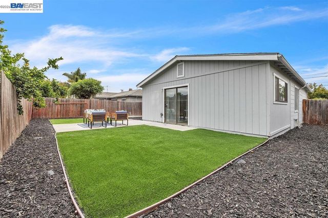 172 Hunter Ave, Oakland, CA 94603