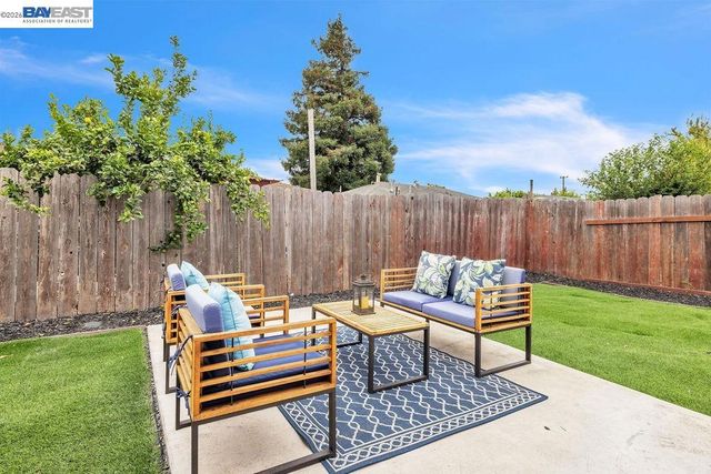 172 Hunter Ave, Oakland, CA 94603