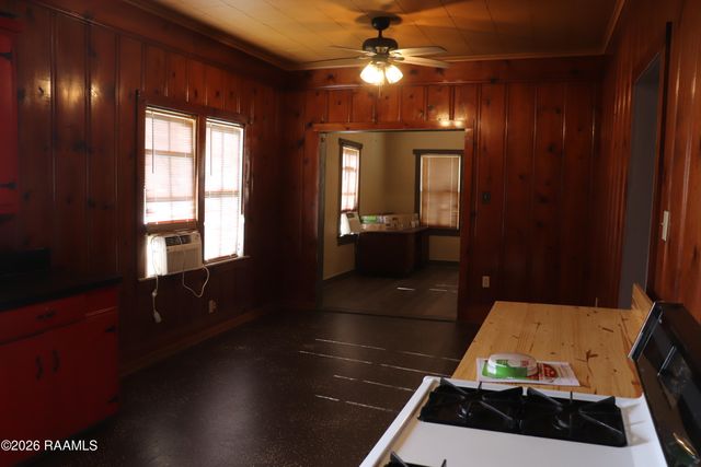 419 Louisiana Avenue, Opelousas, LA 70570