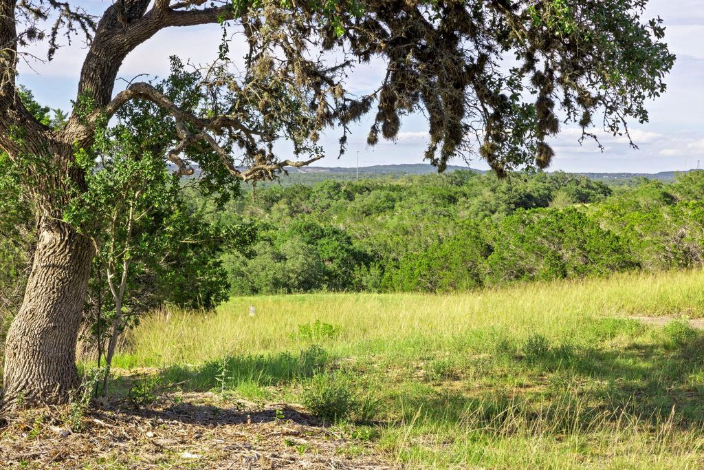 16 Shanandoah CIR, Wimberley, TX 78676