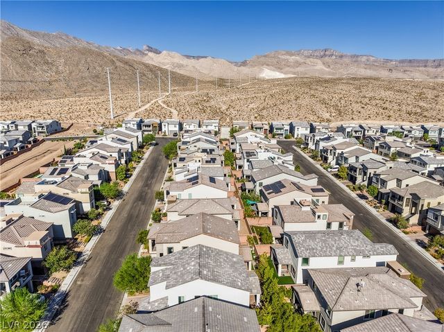 10770 Searchers Avenue, Las Vegas, NV 89129