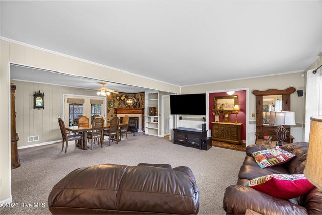 126 Elisha Drive, Wilmington, NC 28405