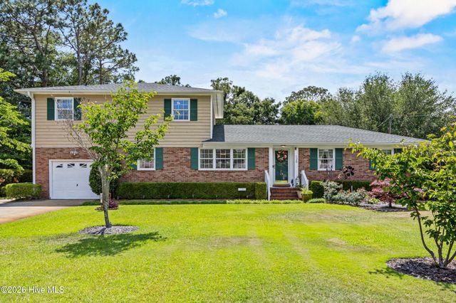 126 Elisha Drive, Wilmington, NC 28405