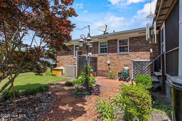 126 Elisha Drive, Wilmington, NC 28405