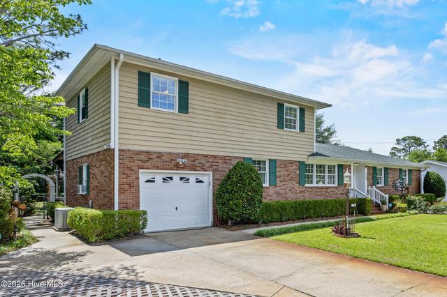 126 Elisha Drive, Wilmington, NC 28405