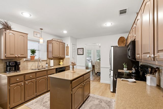 106 Brandon Lane, Forney, TX 75126