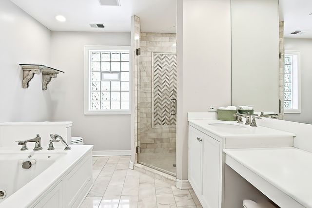 720 South Street, Barrington, IL 60010